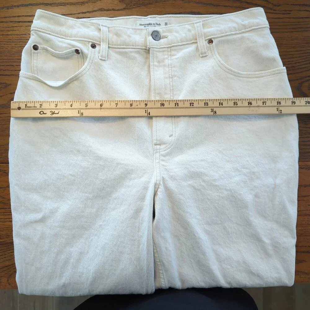Abercrombie & Fitch Women's White Jeans Sz 14 The Straight Curve Love Slit Hem